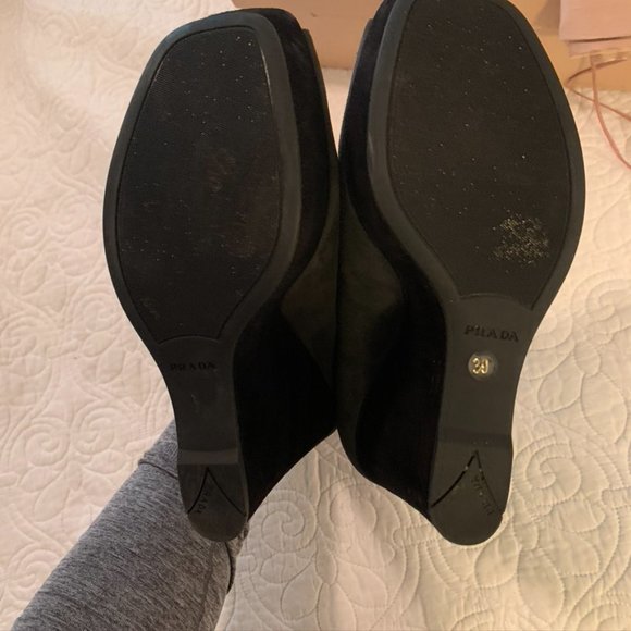 Prada Camoscio Bicolo Wedge - Picture 6 of 13